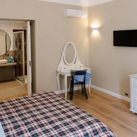 Federico Ii Bed & Breakfast