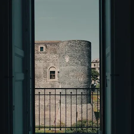 Couette-café Federico Ii Catane