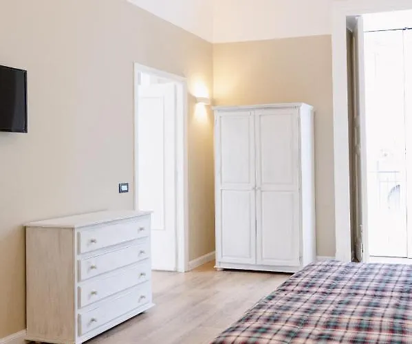 Federico Ii Bed and Breakfast Κατάνια